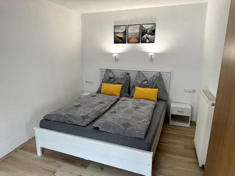 Maisonette-Apartment Mit Grosser Terrasse Im Zentrum Von بريجنتس المظهر الخارجي الصورة